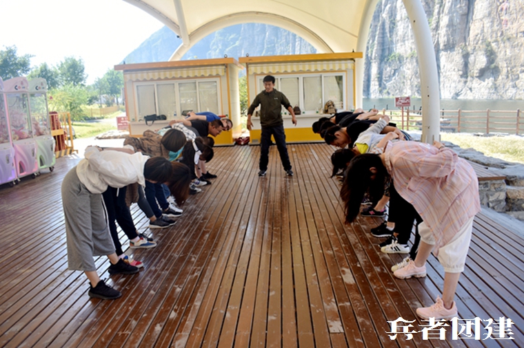 北京拓展訓練 (23).jpg
