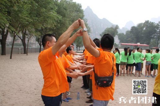 北京拓展訓(xùn)練的意義到底體現(xiàn)在什么地方呢