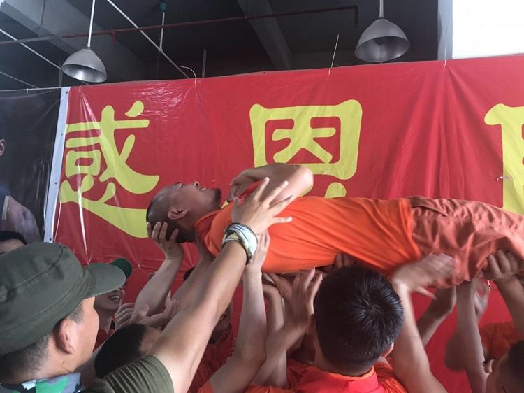 北京拓展訓(xùn)練項(xiàng)目之潮起潮落