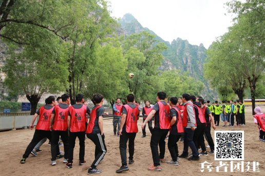 企業(yè)拓展訓(xùn)練讓團(tuán)隊(duì)收獲滿滿